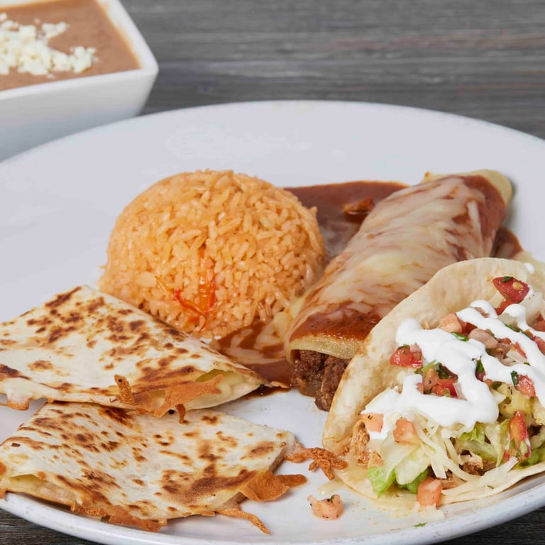 Savor Your Lunch with Us